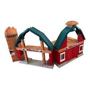 Vintage 1995 Tonka Farms Barn Playset